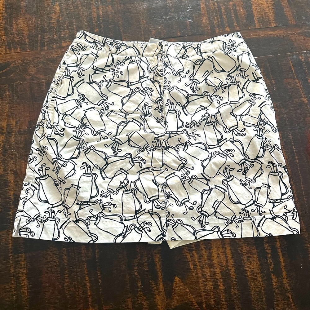 Lizgolf Skort. Golf club print black and white. Size 12. Cute!